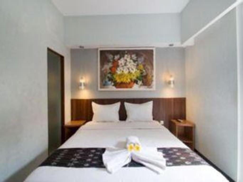 Hadi Poetra Hotel Кута Экстерьер фото