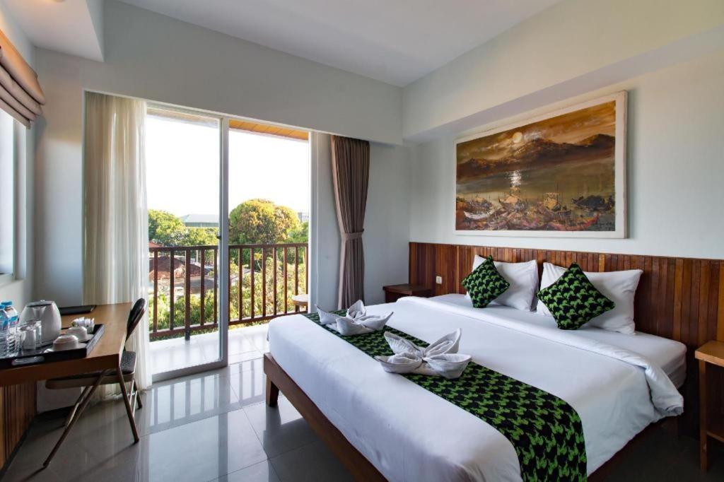 Hadi Poetra Hotel Кута Экстерьер фото